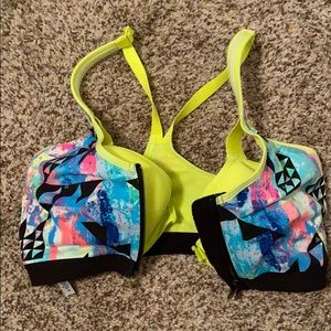 Victoria secret sports bra 32D